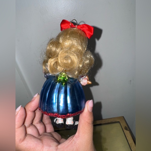 Vintage Mark Roberts Storybook Wizard of Oz Glass Ornament Of Dorothy And Todo - Picture 2 of 5